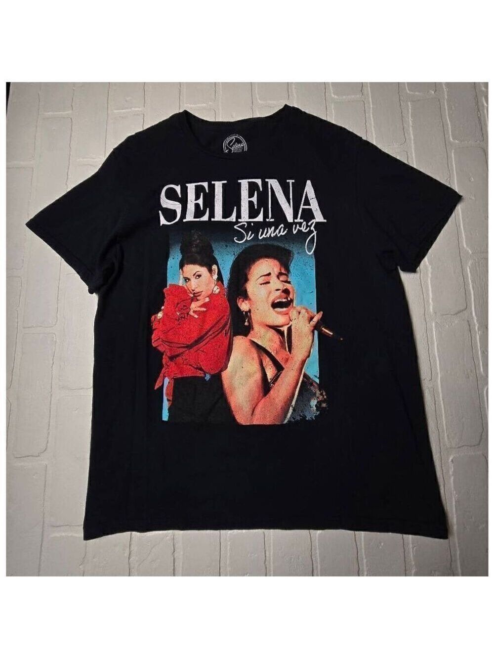 Selena Black Graphic Tee Large